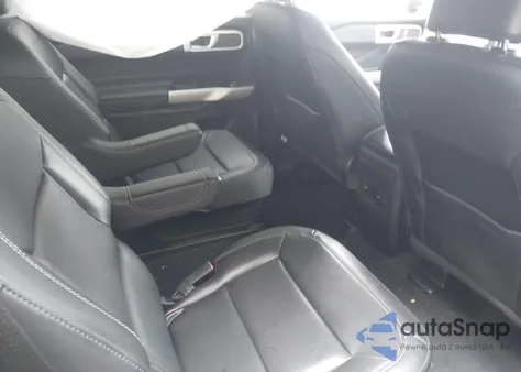 2022 Ford Explorer Xlt z USA, uszkodzony, nr VIN 1FMSK8DH9NGA52903